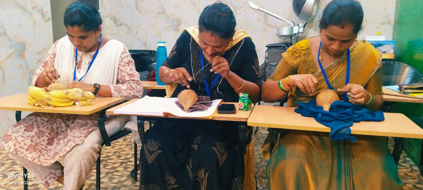 Mehandi Art Class